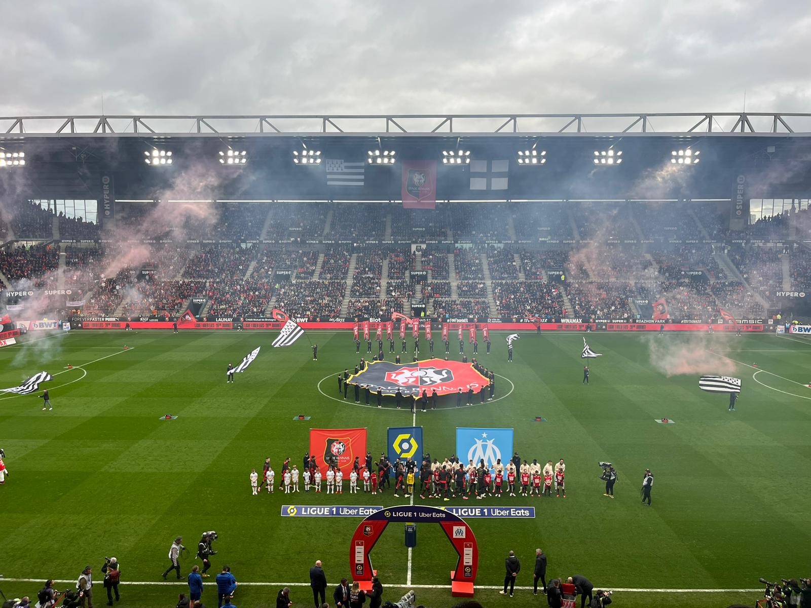 Brèves Actus Foot: Stade rennais - Marseille : Avant les vacances, Rennes ne rate pas son train thumbnail