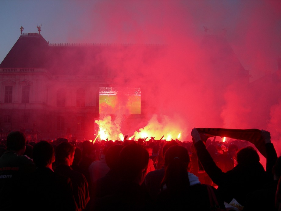 Les supporters fêtent la victoire à Rennes !