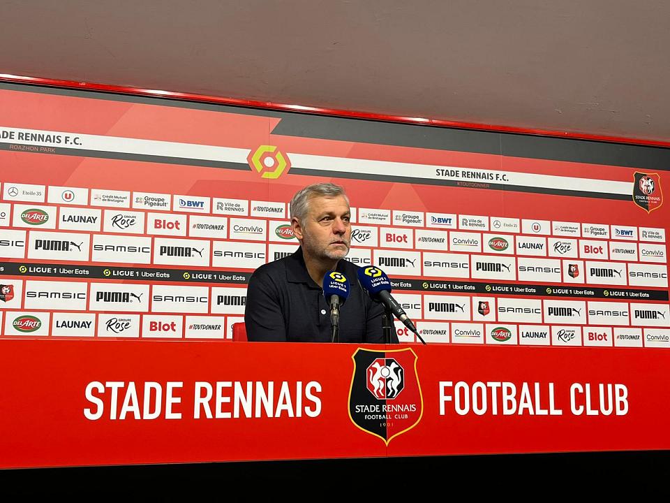 Stade rennais - PSG : les coulisses du changement de système de Bruno Genesio