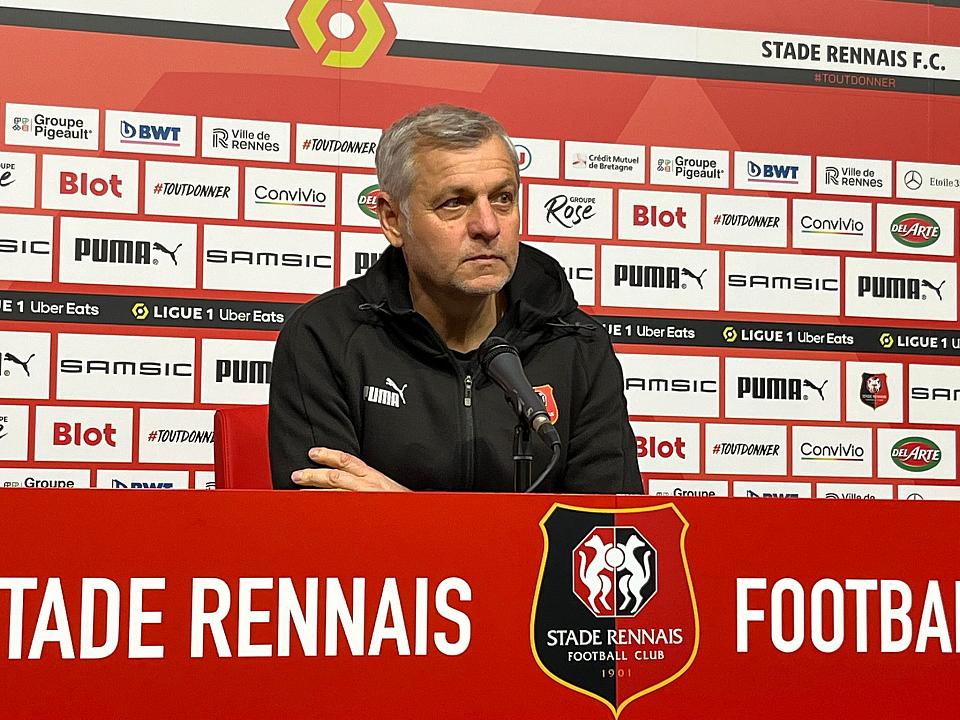 Stade rennais - Strasbourg : « Les joueurs ne sont pas des robots », le coup de gueule de Genesio