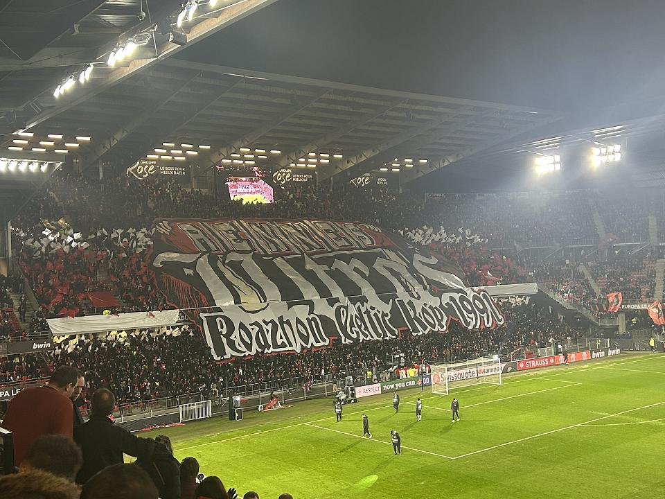 Stade rennais-Villarreal : le tifo du Roazhon Celtic Kop en photo