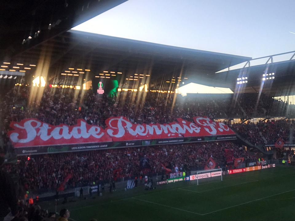 Stade rennais - Leicester : le tifo déployé ! 