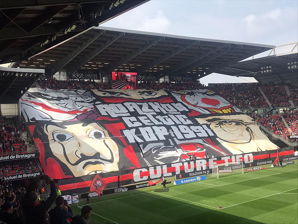 Stade rennais - Lorient : le magnifique tifo du RCK pour le derby 