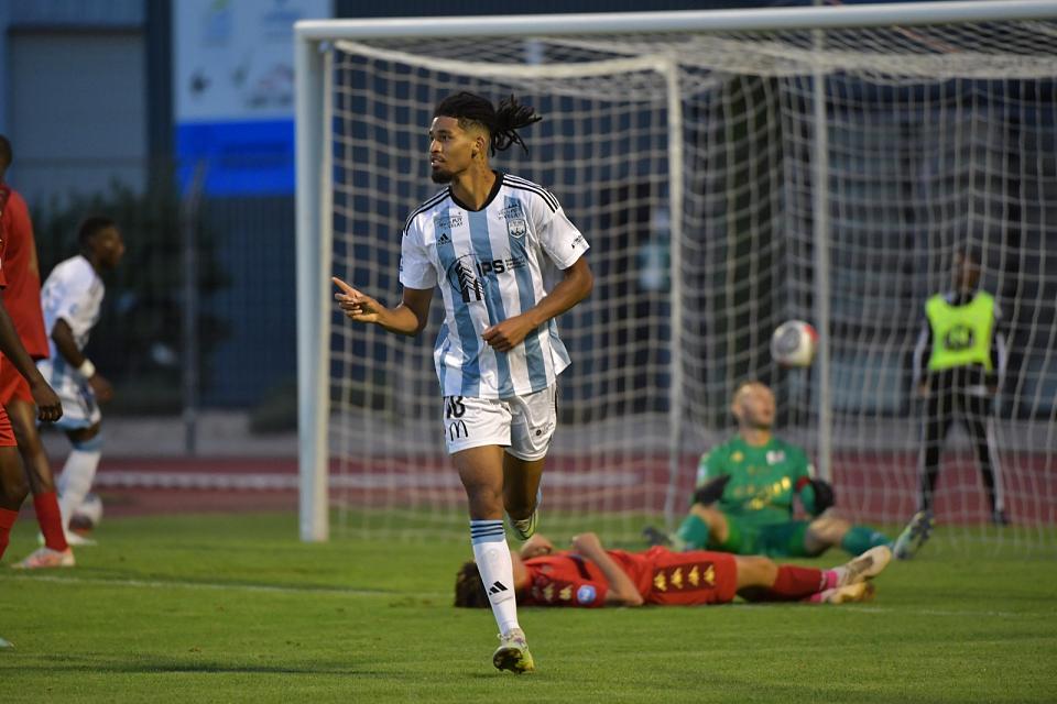 ENTRETIEN / Bryan Adinany (Le Puy Foot 43) : « Il n'y a pas beaucoup de clubs qui peuvent se dire plus gros que le Stade rennais »