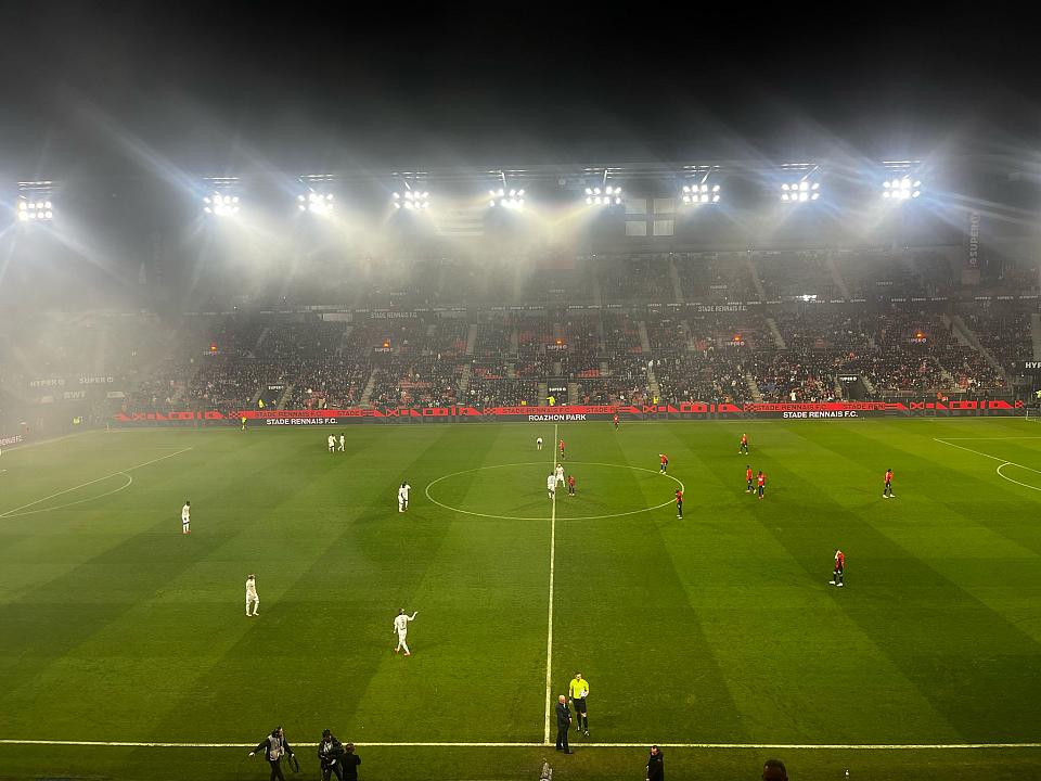 Sondage SRO : Trouvez-vous les sifflets du Roazhon Park légitimes après la victoire face à Reims ? 